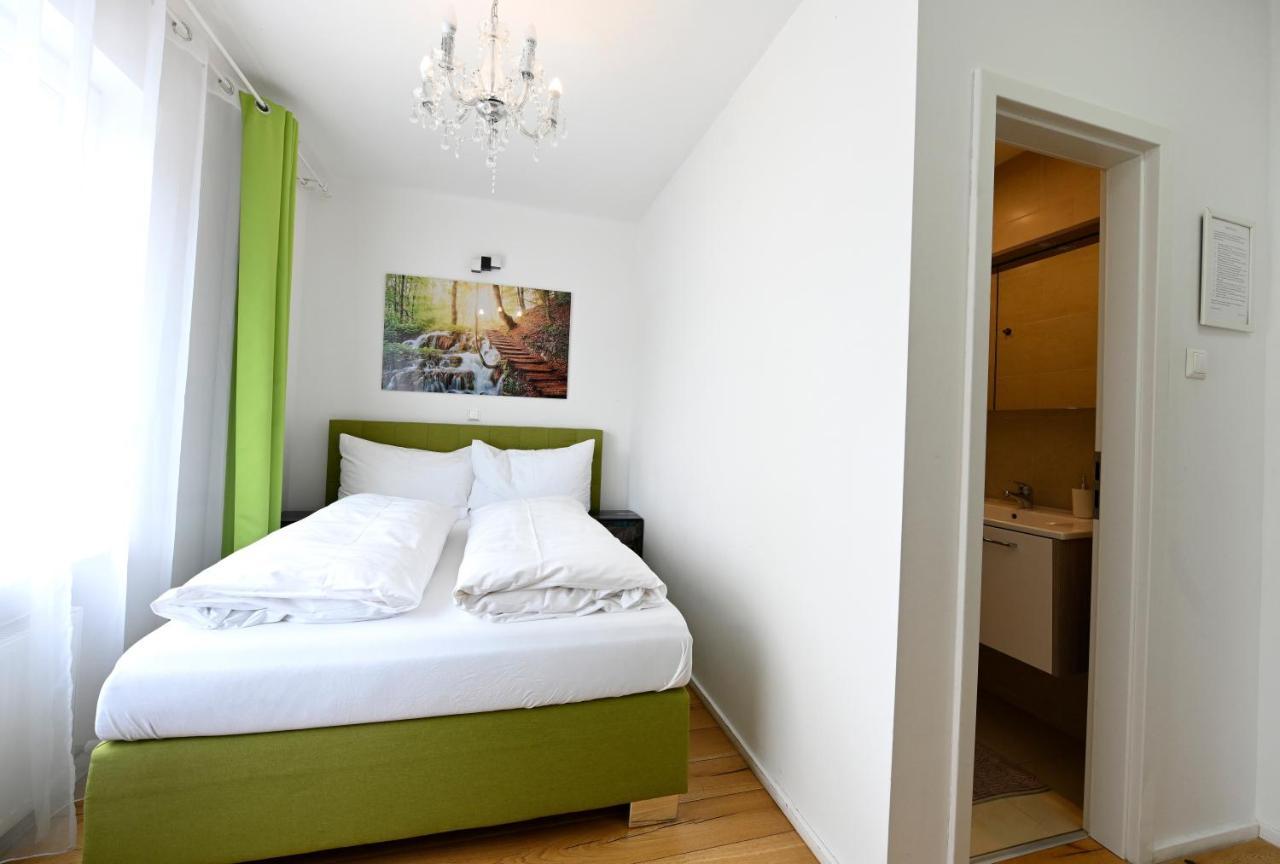Enjoyit Rooms Velden am Wörther See Extérieur photo